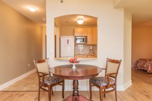 Alavida Lifestyles - Park Place - Dining area