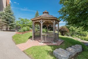 Alavida Lifestyles - Park Place - Gazebo area