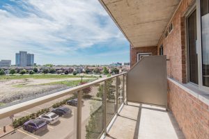 Alavida Lifestyles - Park Place - Balcony