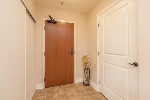 Alavida Lifestyles - Promenade - Entryway