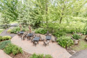 Alavida Lifestyles - Ravines - Outdoor Patio