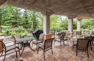 Alavida Lifestyles - Ravines - Outdoor Patio area