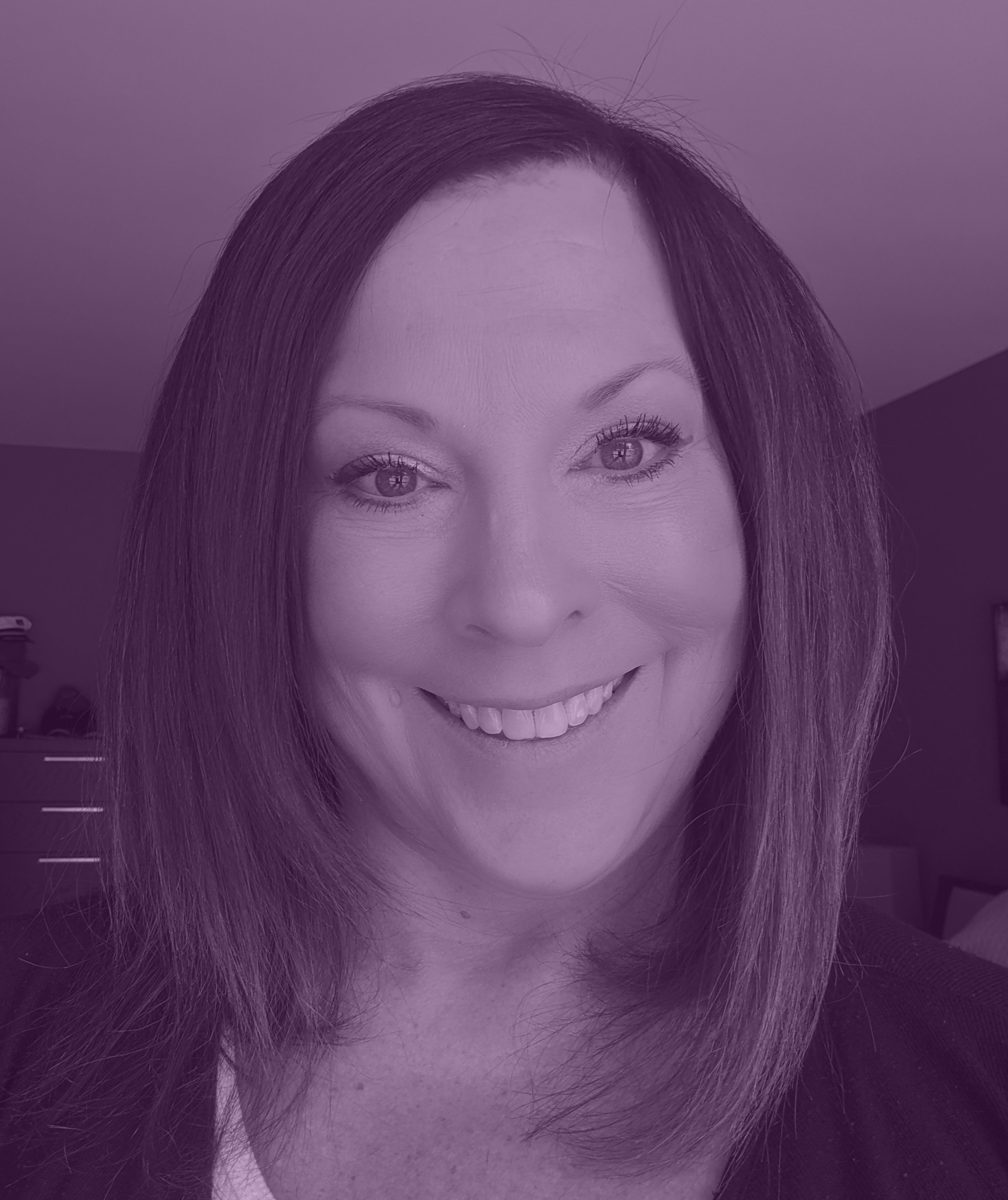 Tracey headshot purple Tracey Parslow Lifestyle Specialist portrait